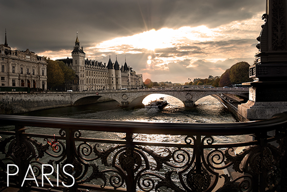 Image link to Photos of Paris by Christopher Petsos